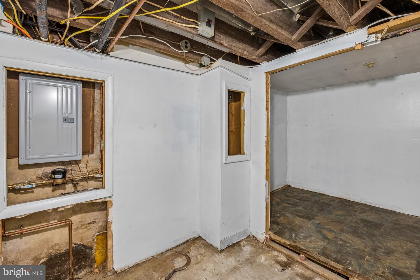 627 Walnut St Property Photo 32