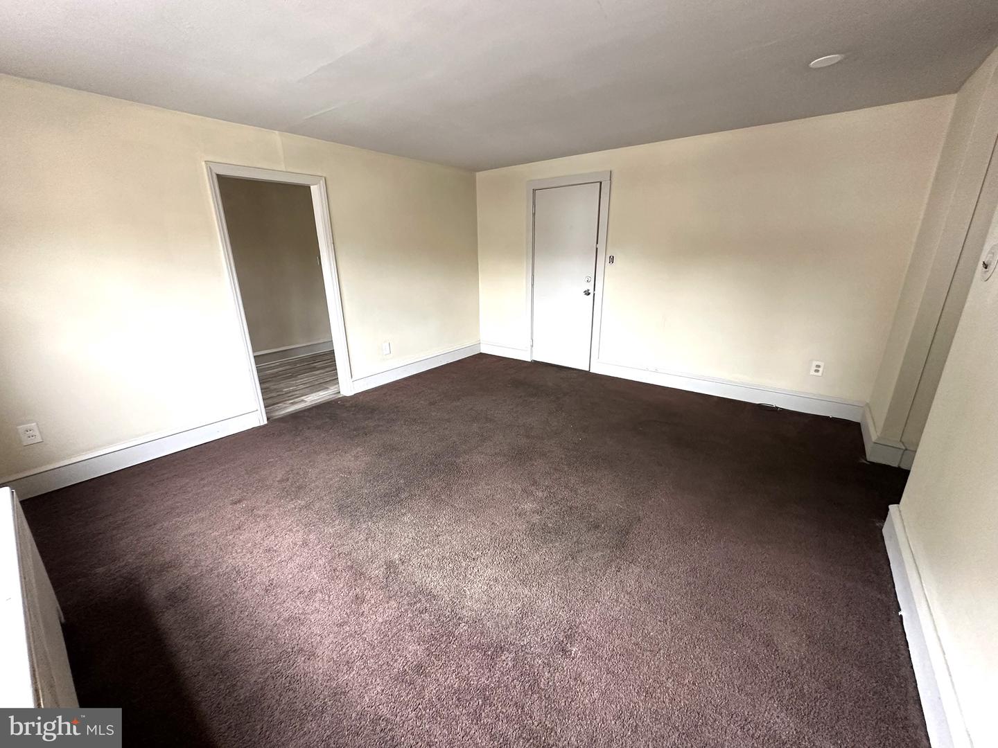 300-308 Macdade Blvd Property Photo 4