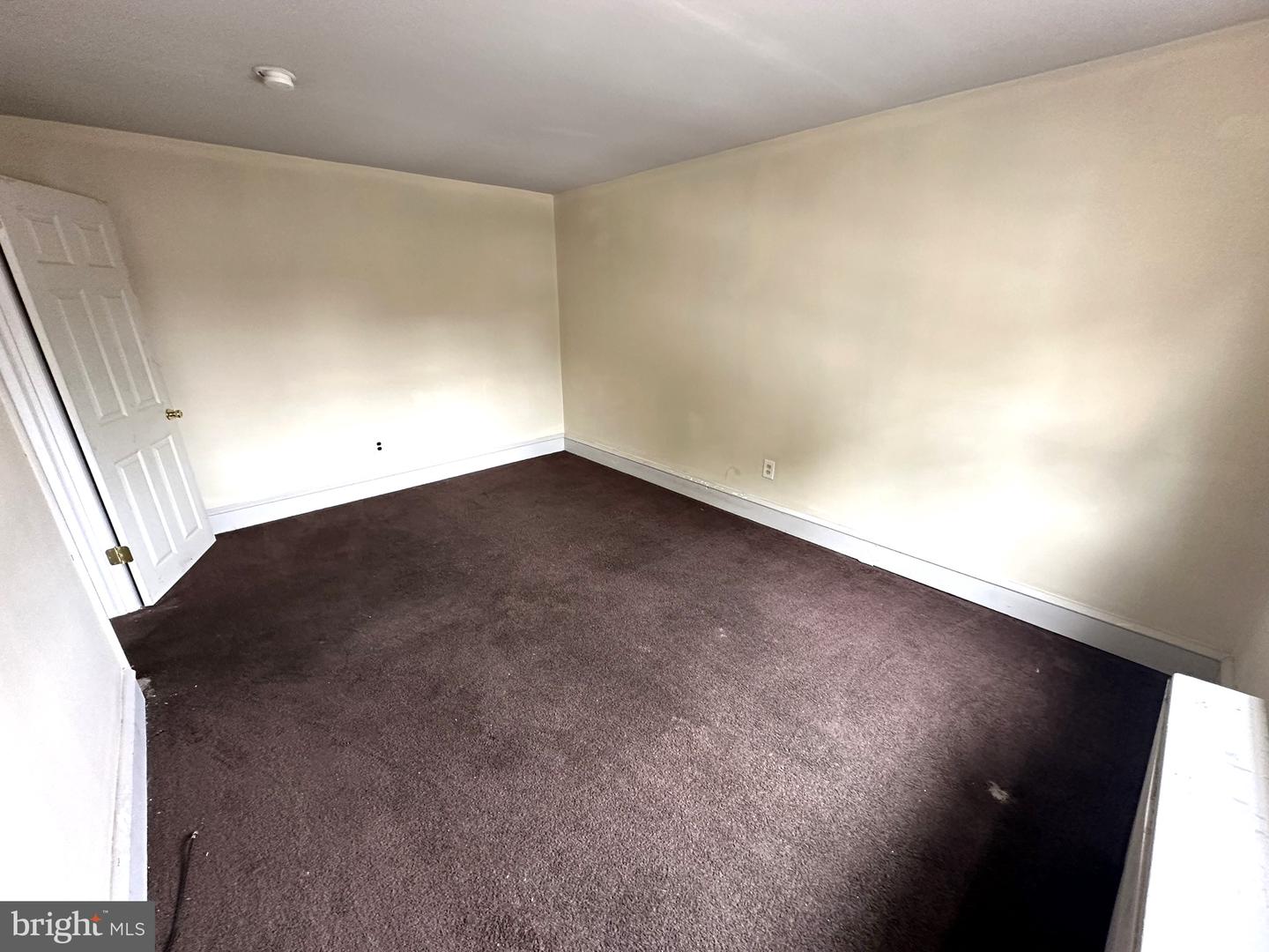 300-308 Macdade Blvd Property Photo 11