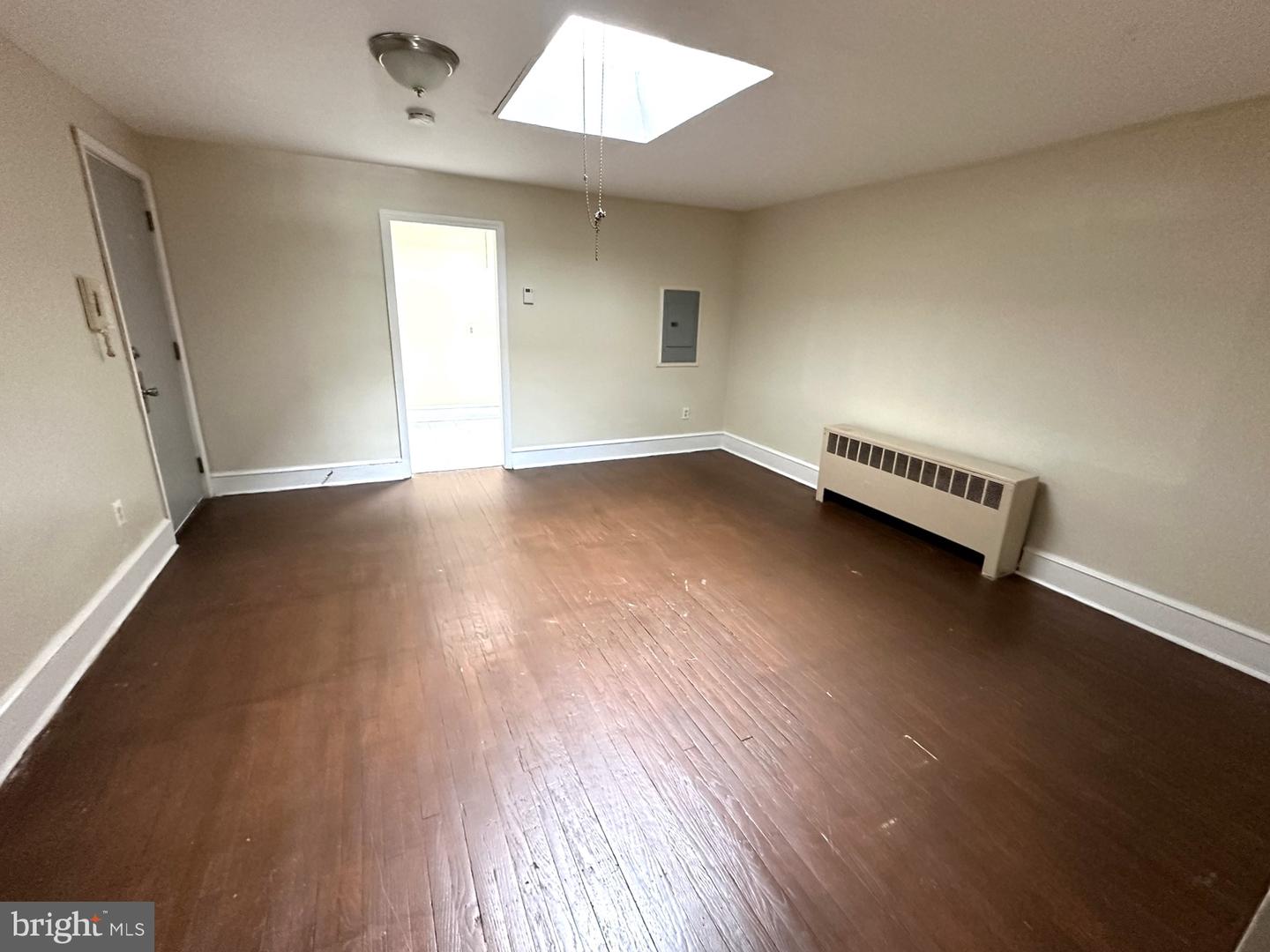 300-308 Macdade Blvd Property Photo 15