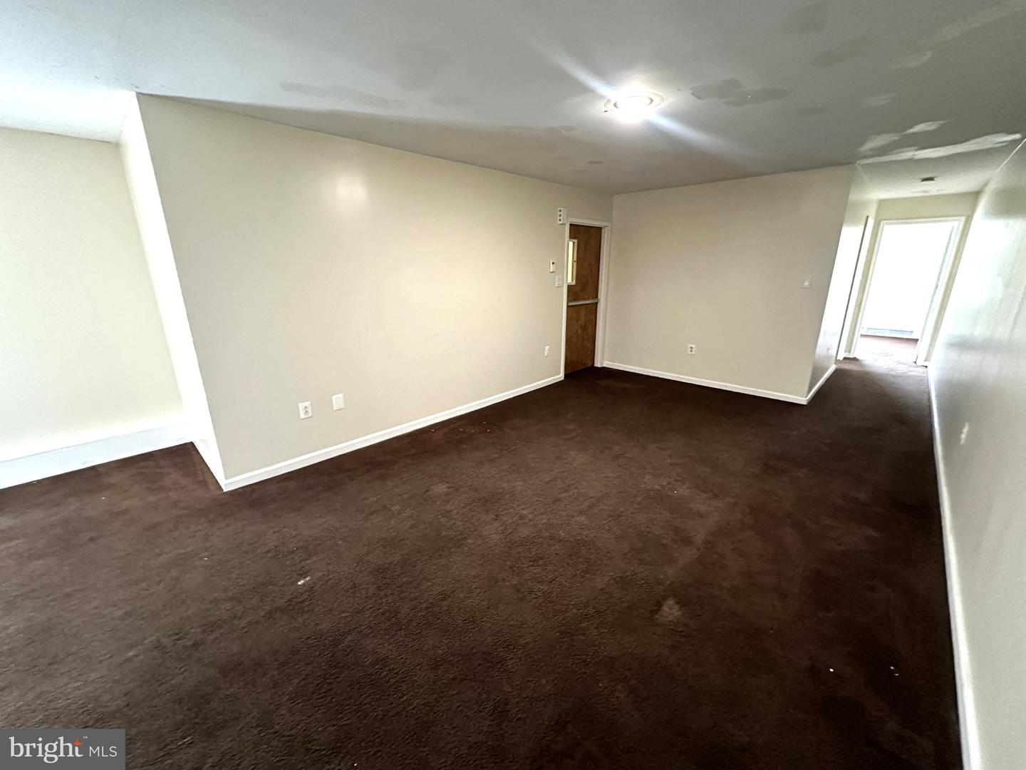 300-308 Macdade Blvd Property Photo 32