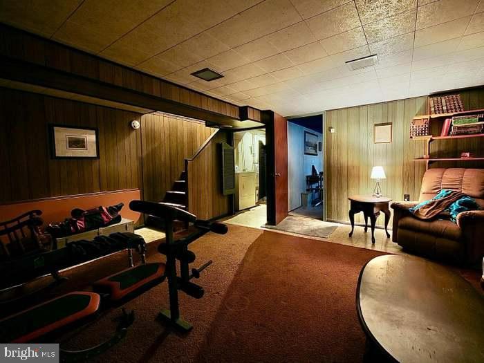 509 Poplar St Property Photo 9