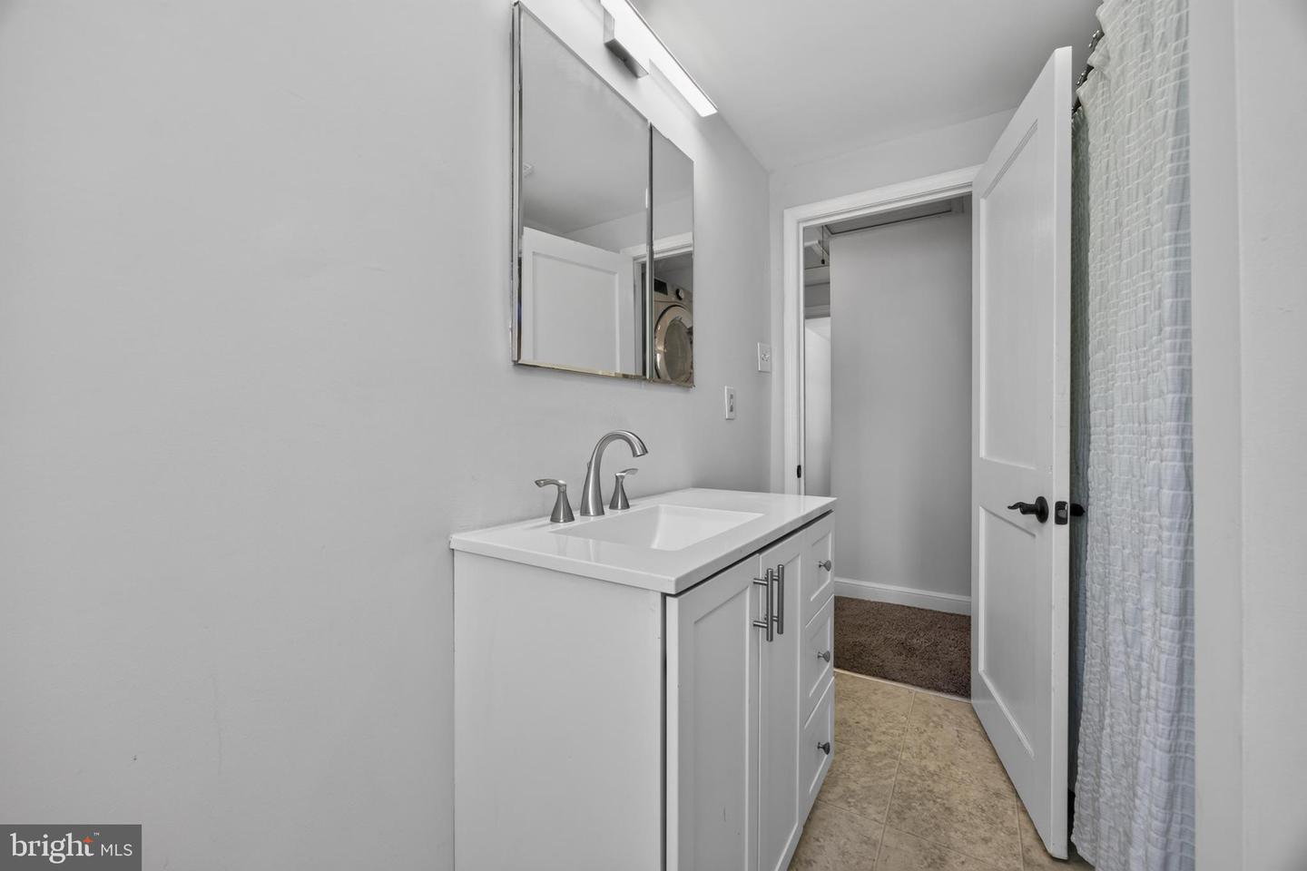 215 Ash Rd Property Photo 20