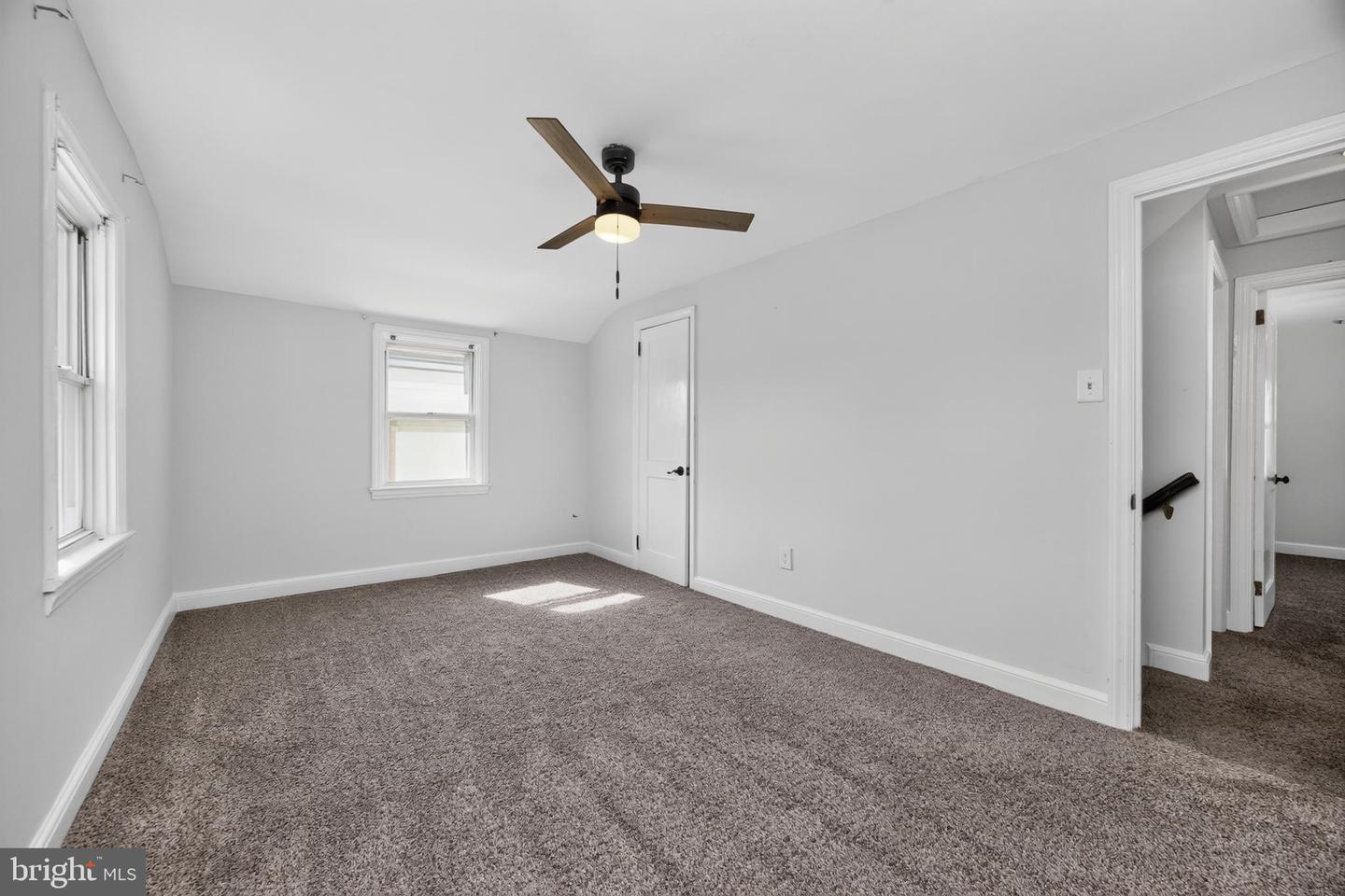 215 Ash Rd Property Photo 27