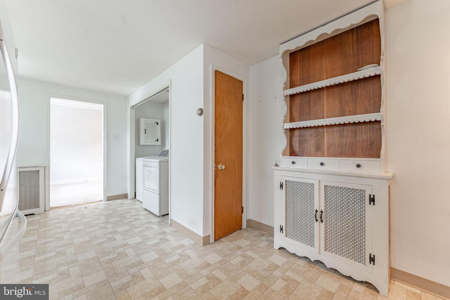 855 Martin Ave Property Photo 18