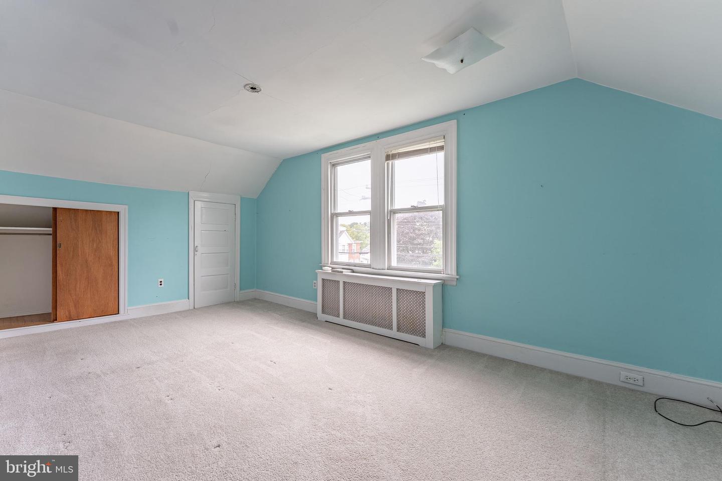 855 Martin Ave Property Photo 21