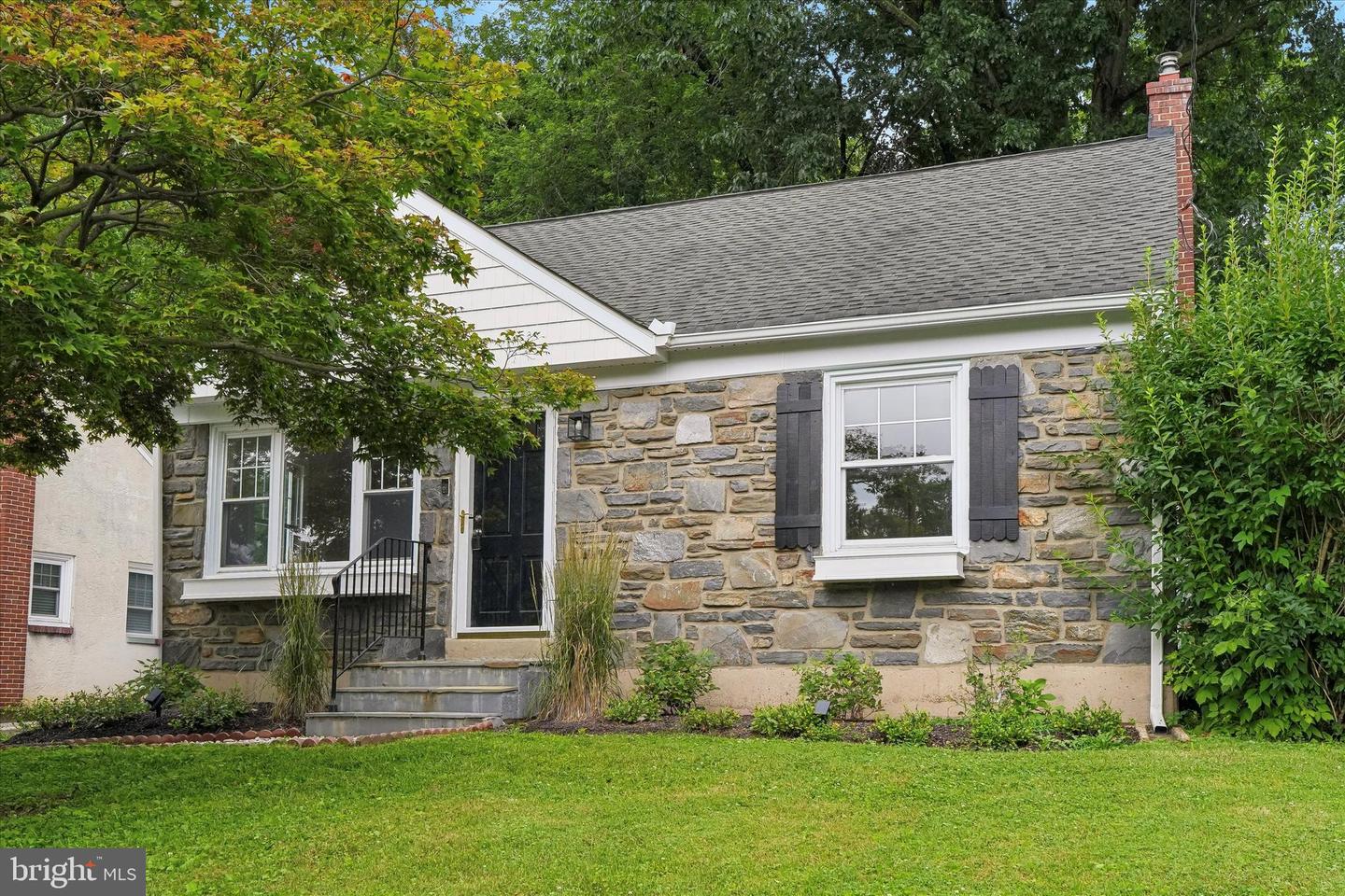 505 Glendale Rd Property Photo 1