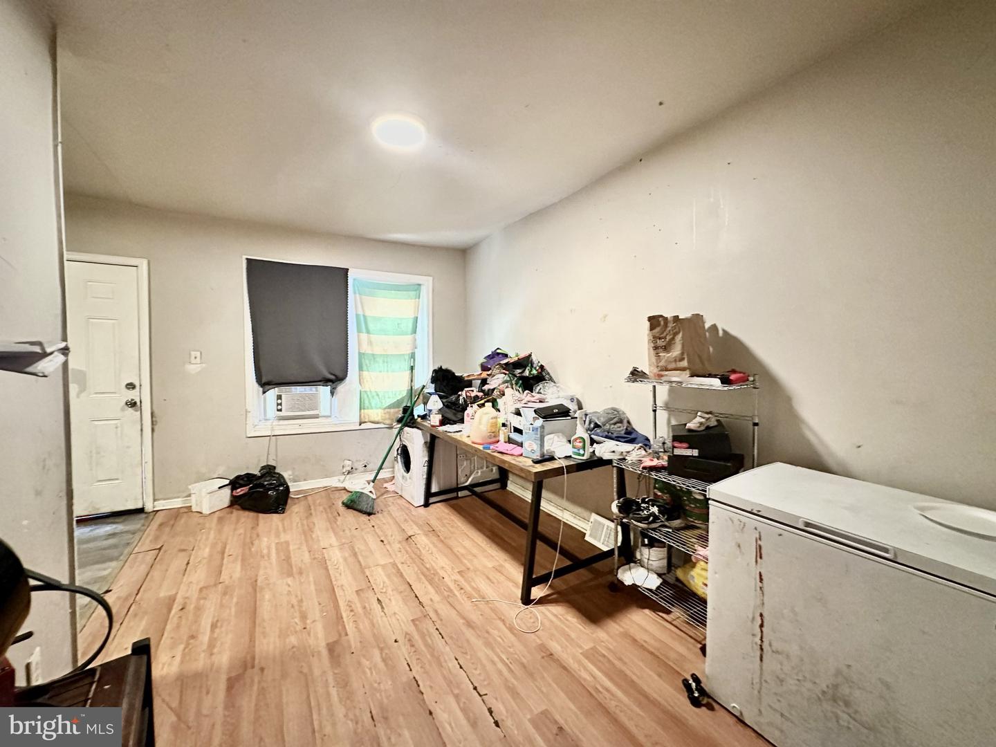 1028 Mcdowell Ave Property Photo 3