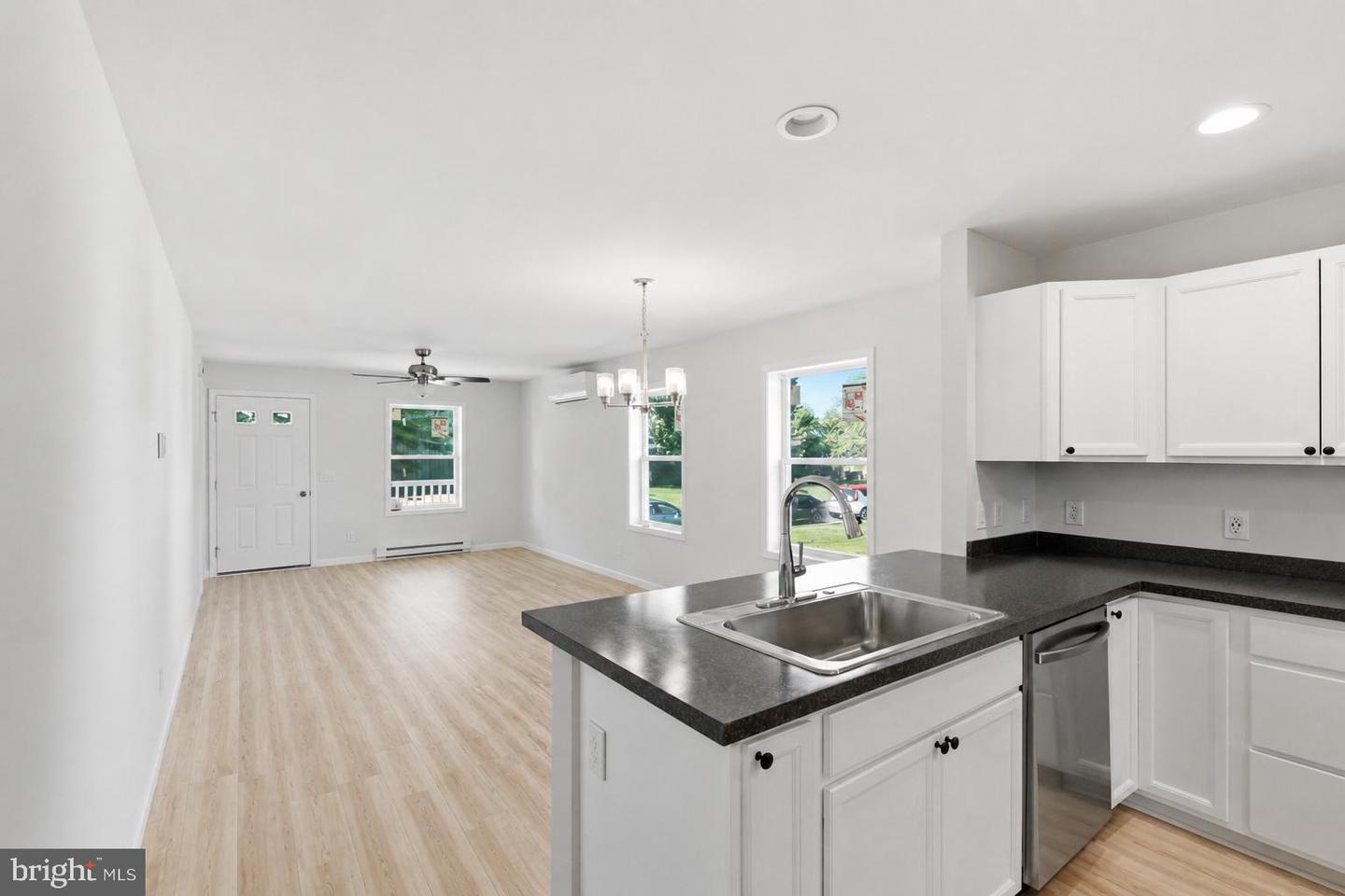 38 Market Lane Property Photo 4