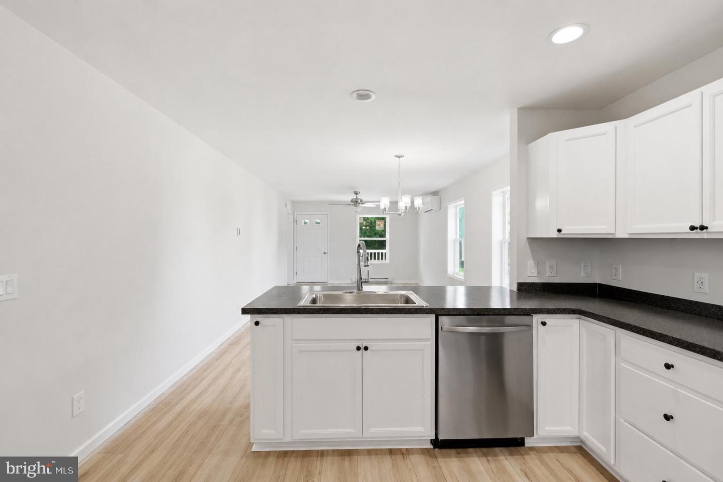 38 Market Lane Property Photo 6