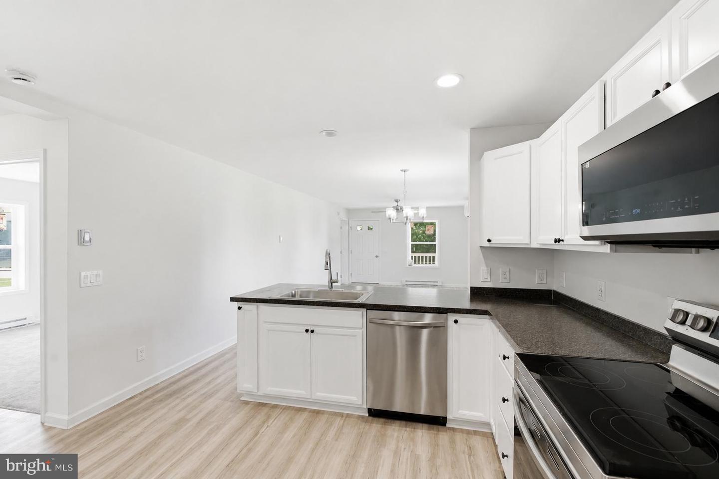 38 Market Lane Property Photo 8