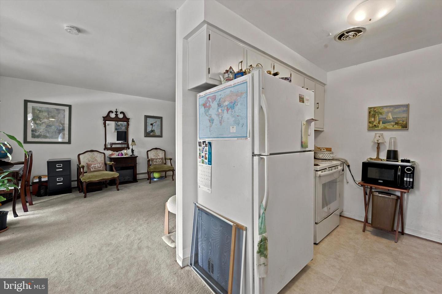 412 N Wayne Ave #208 Property Photo 12
