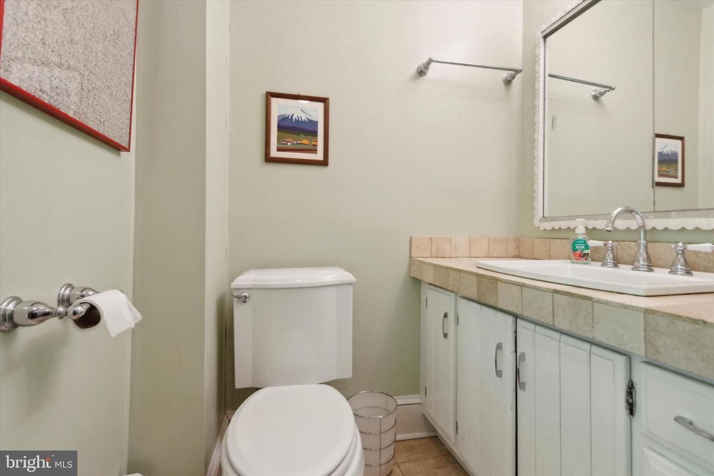 626 Lakeside Ave Property Photo 17