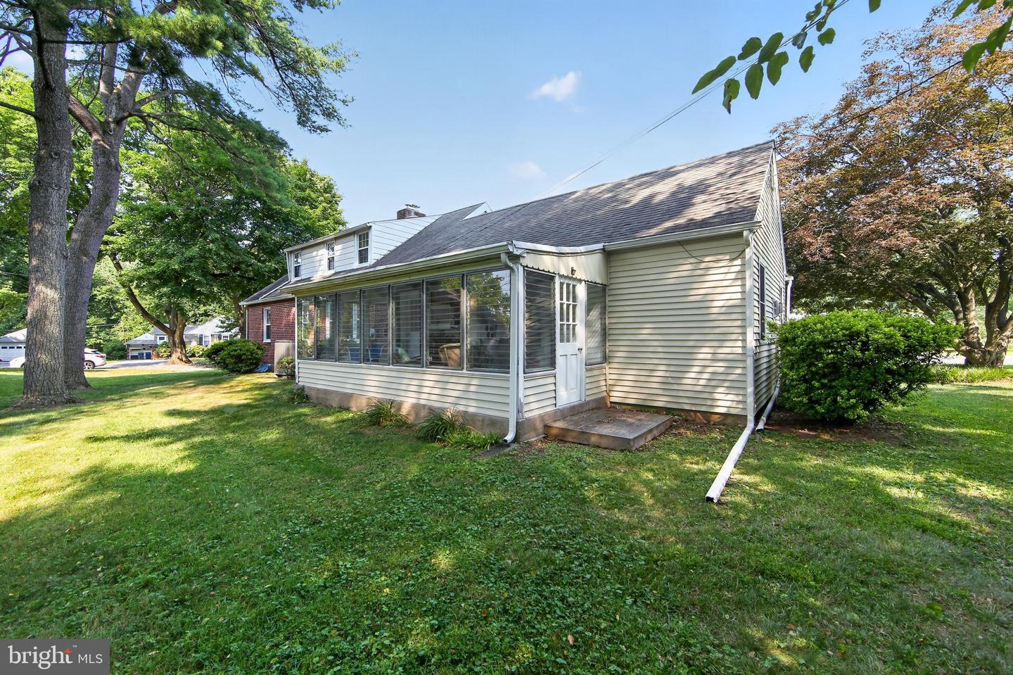 100 E Rose Valley Rd Property Photo 35