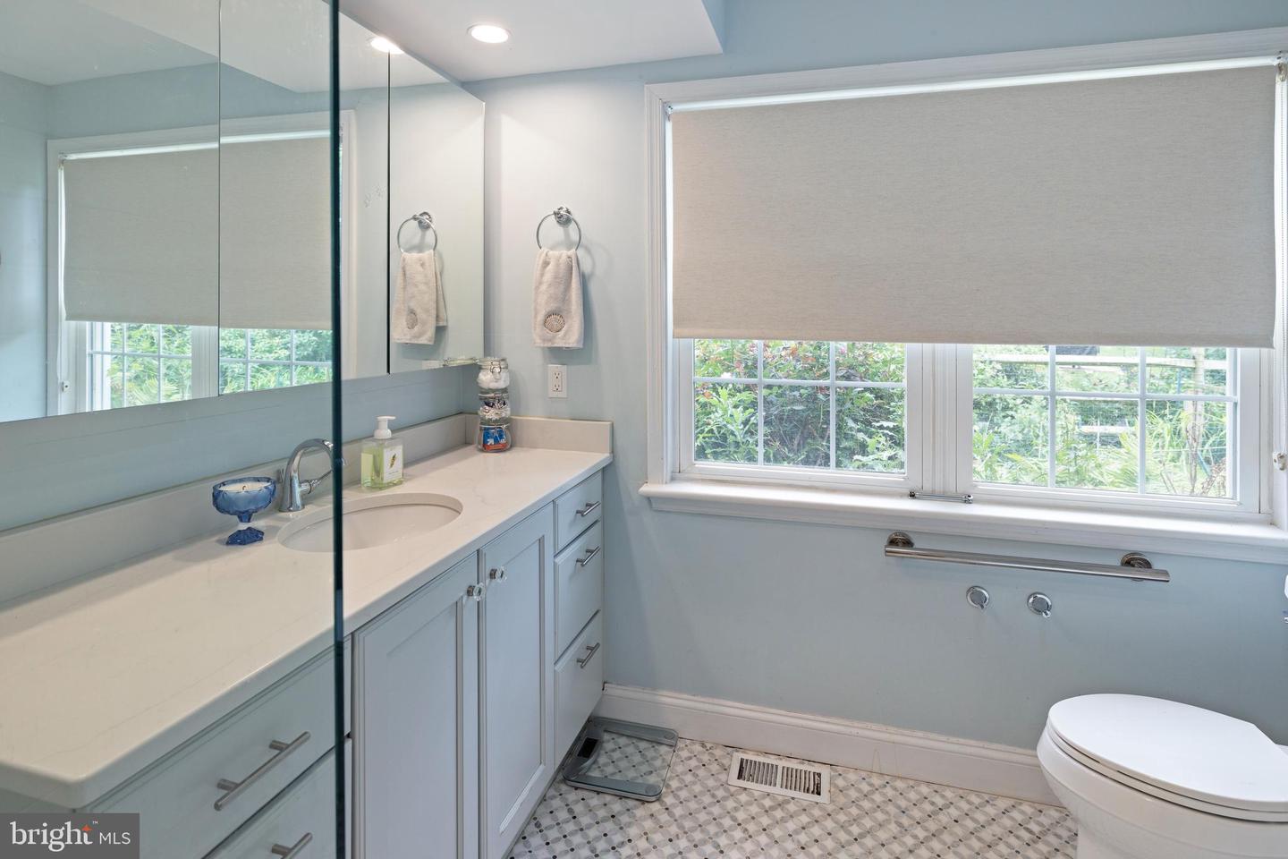 336 Overhill Rd Property Photo 16