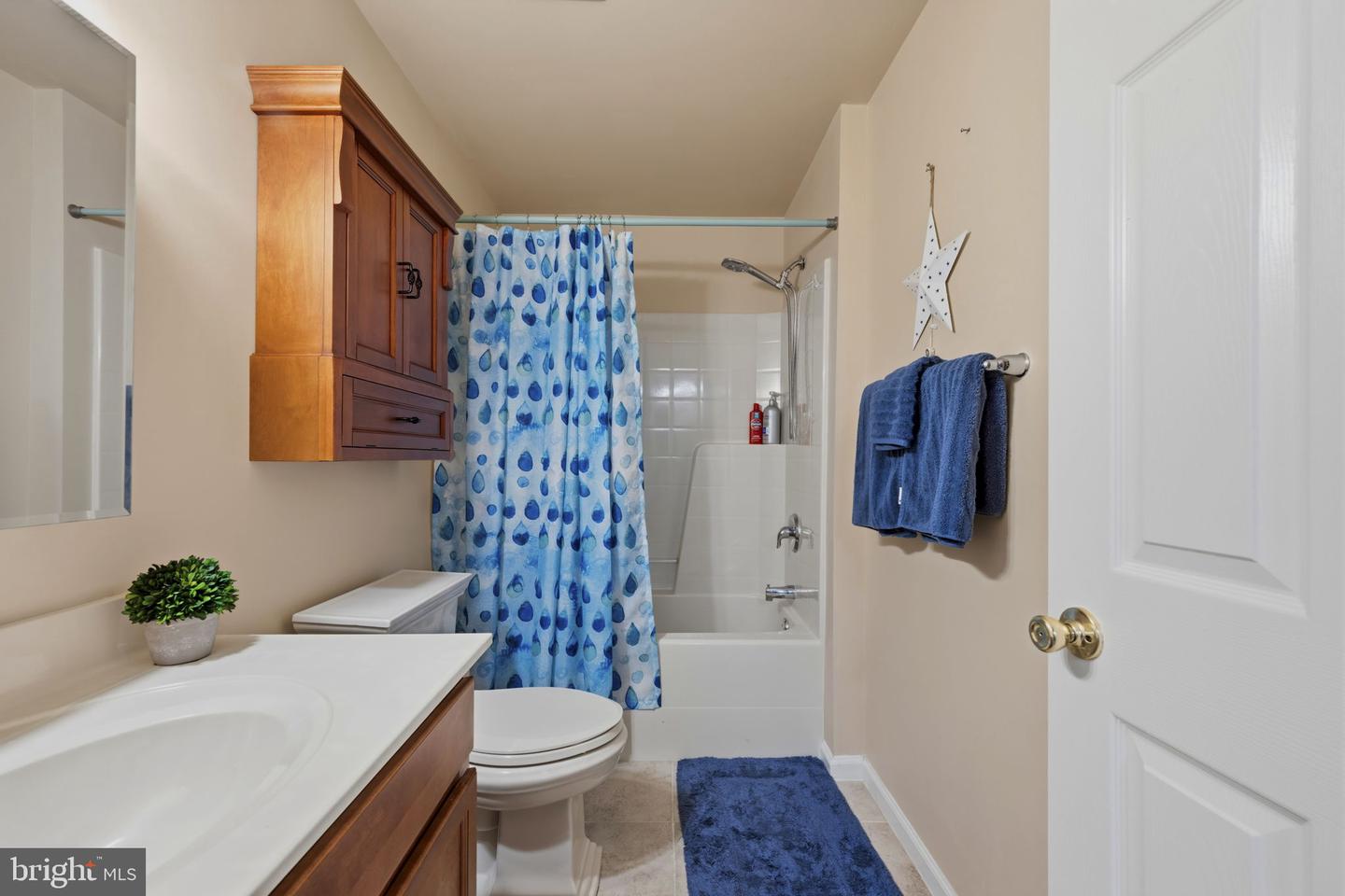 53 Hoag Ln Property Photo 23