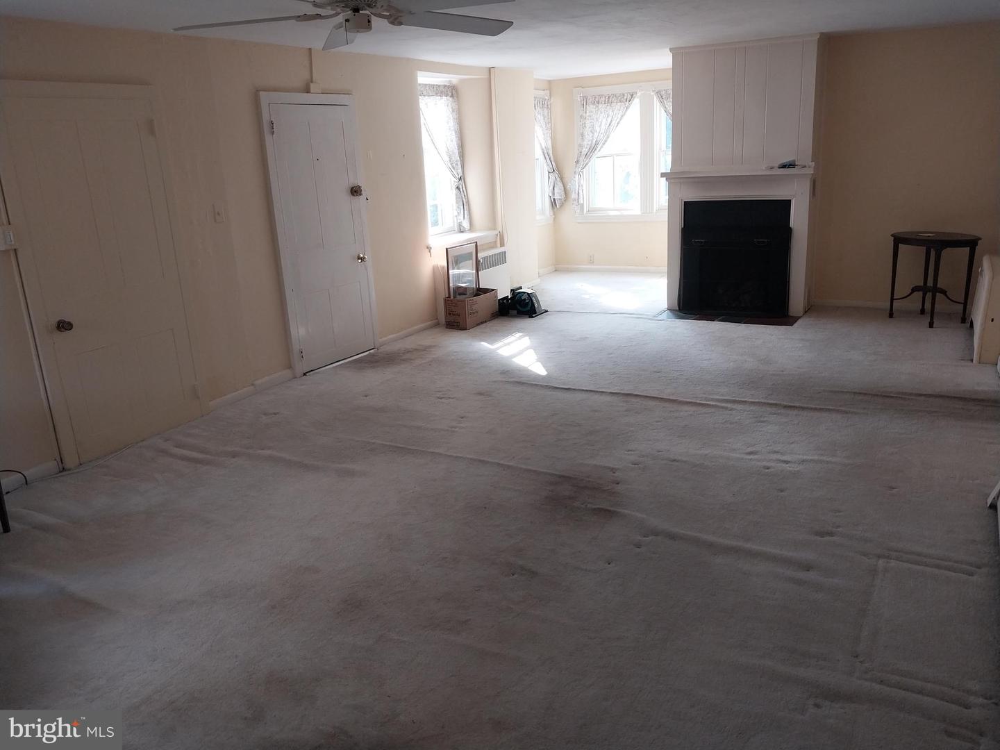 346 Thornton Rd Property Photo 10