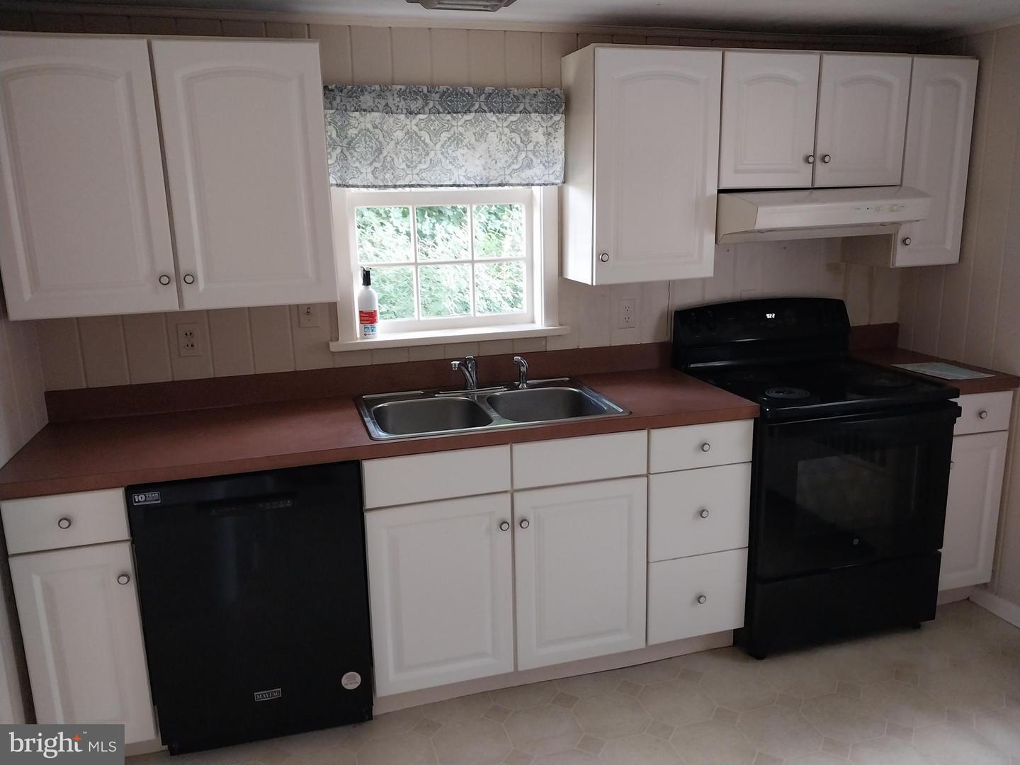 346 Thornton Rd Property Photo 16
