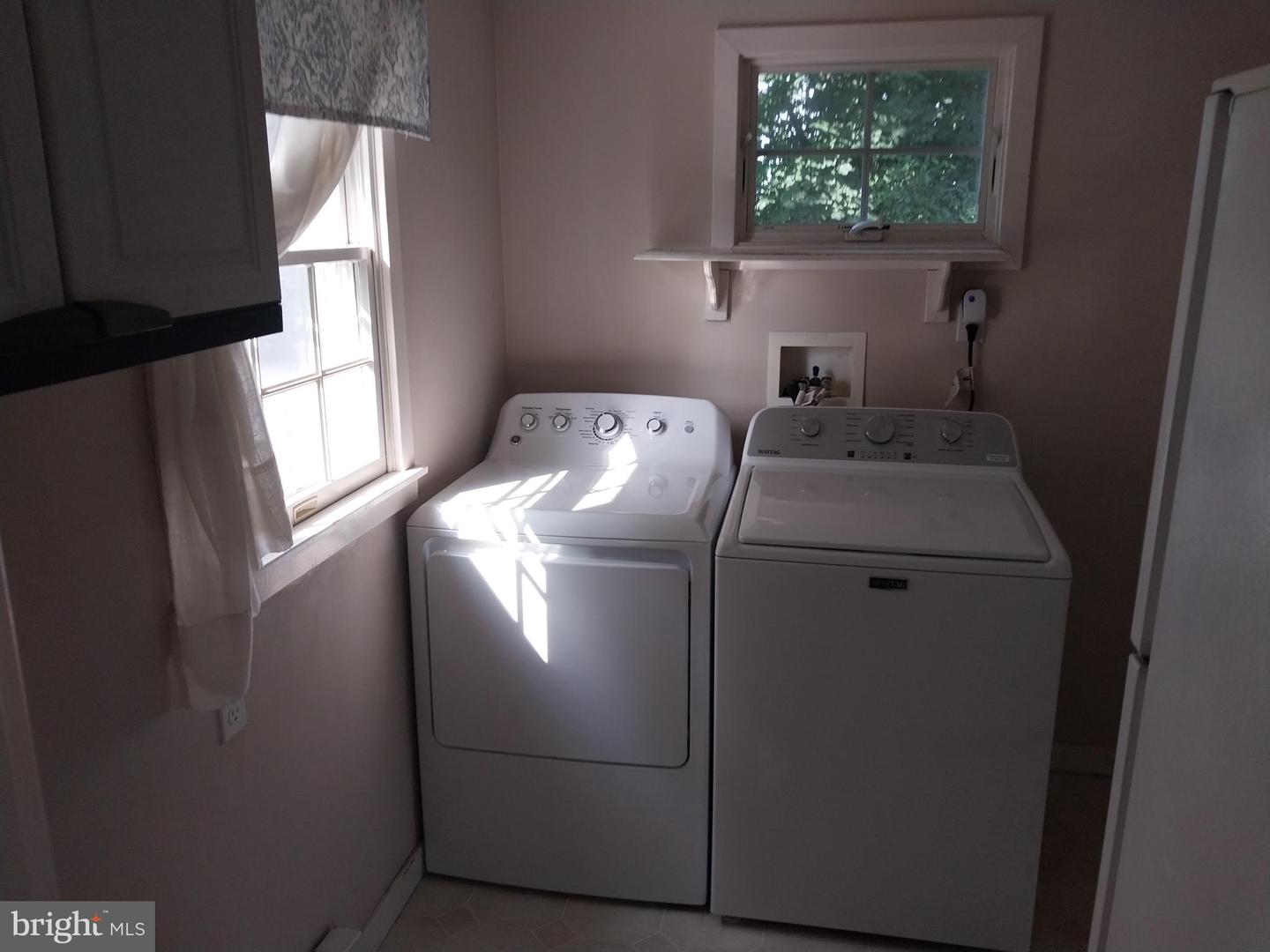 346 Thornton Rd Property Photo 18
