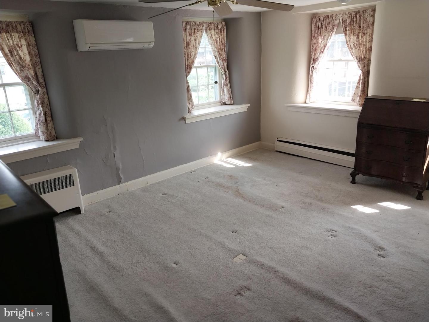 346 Thornton Rd Property Photo 26