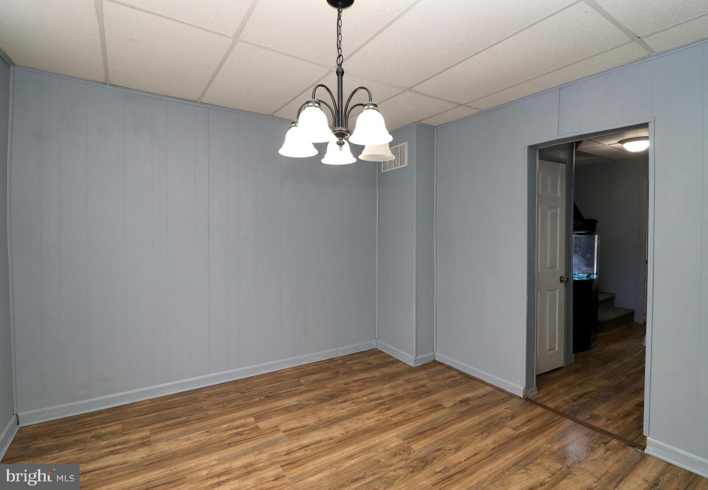 16 Cedar St Property Photo 9