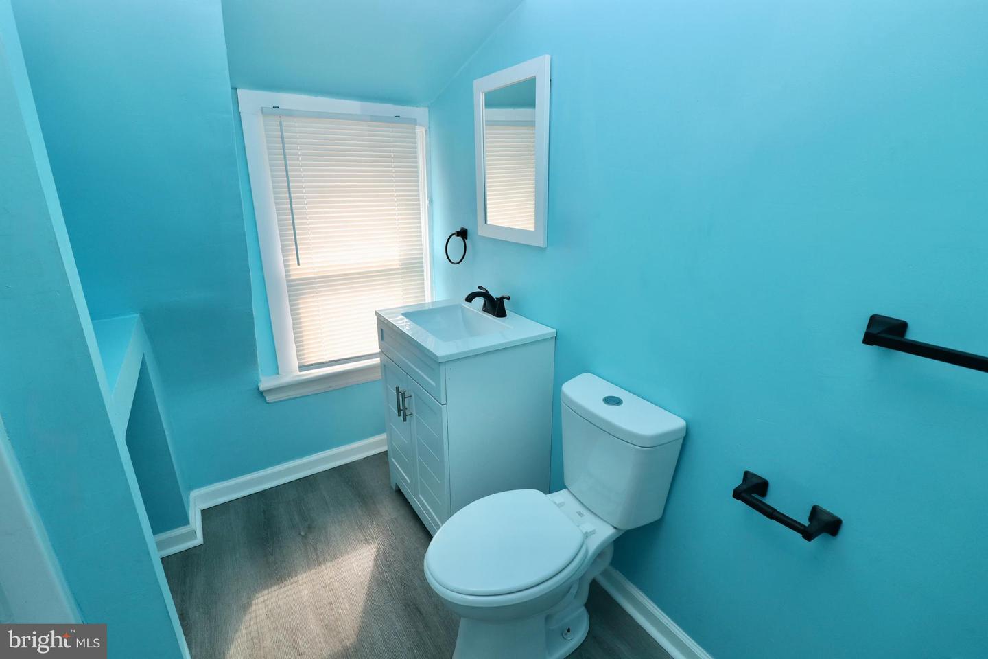 16 Cedar St Property Photo 12