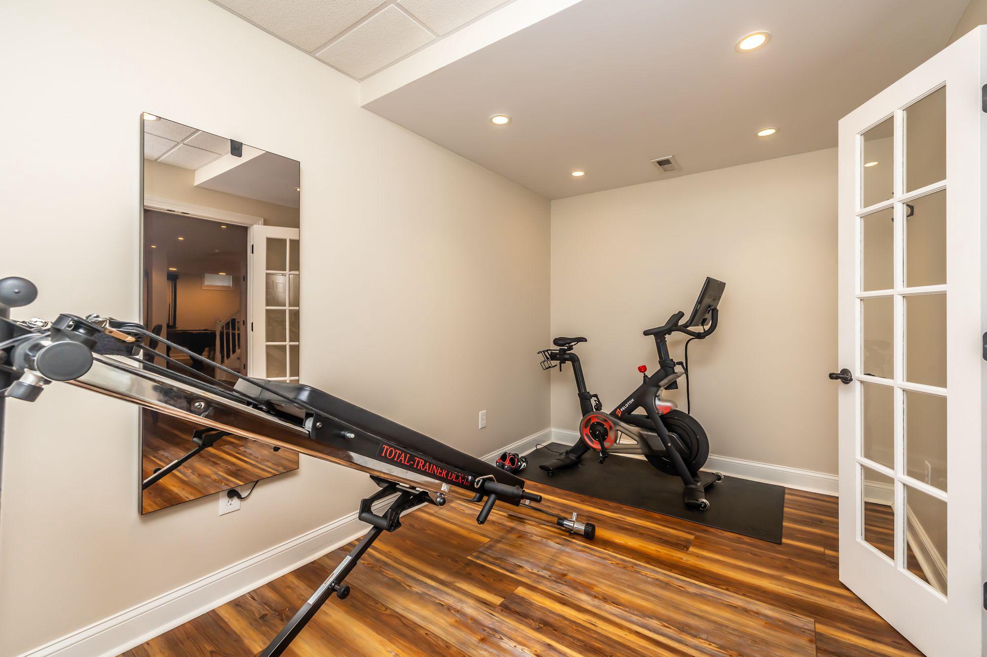 182 Portsmouth Cir Property Photo 46