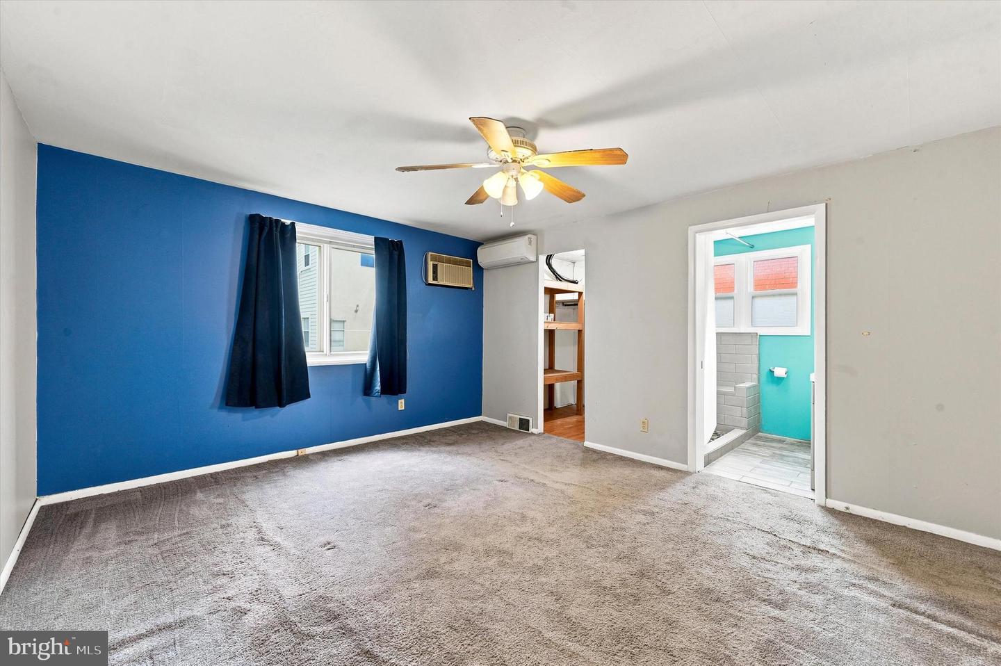 907 Hancock Street Property Photo 23