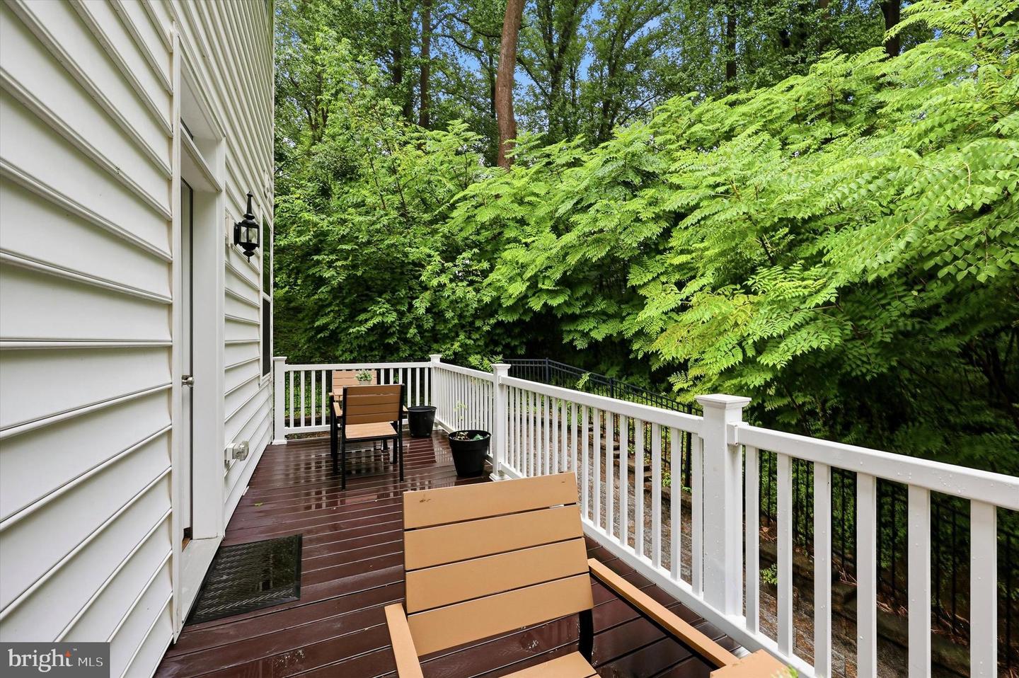 109 Eastwing Aly Property Photo 18