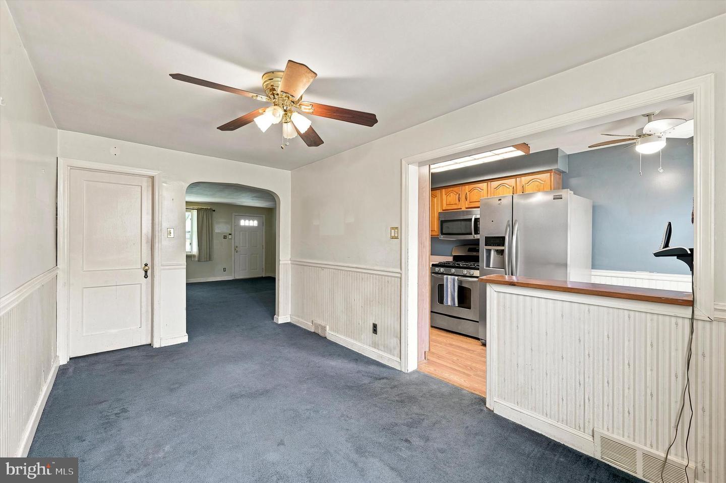 408 Rively Ave Property Photo 6