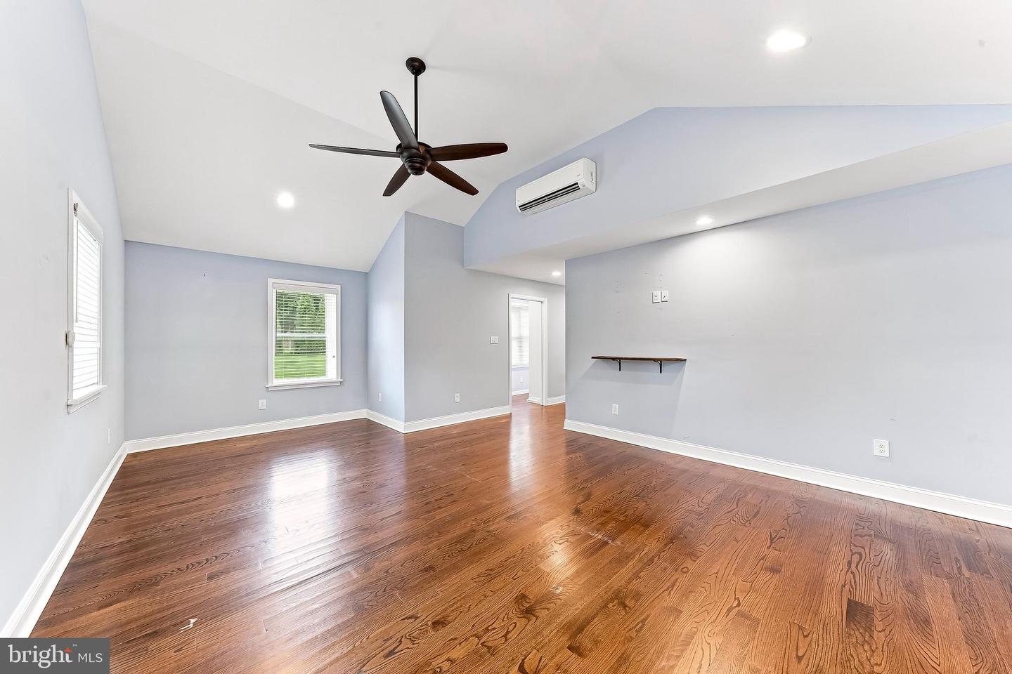 3190 Foulk Rd Property Photo 23