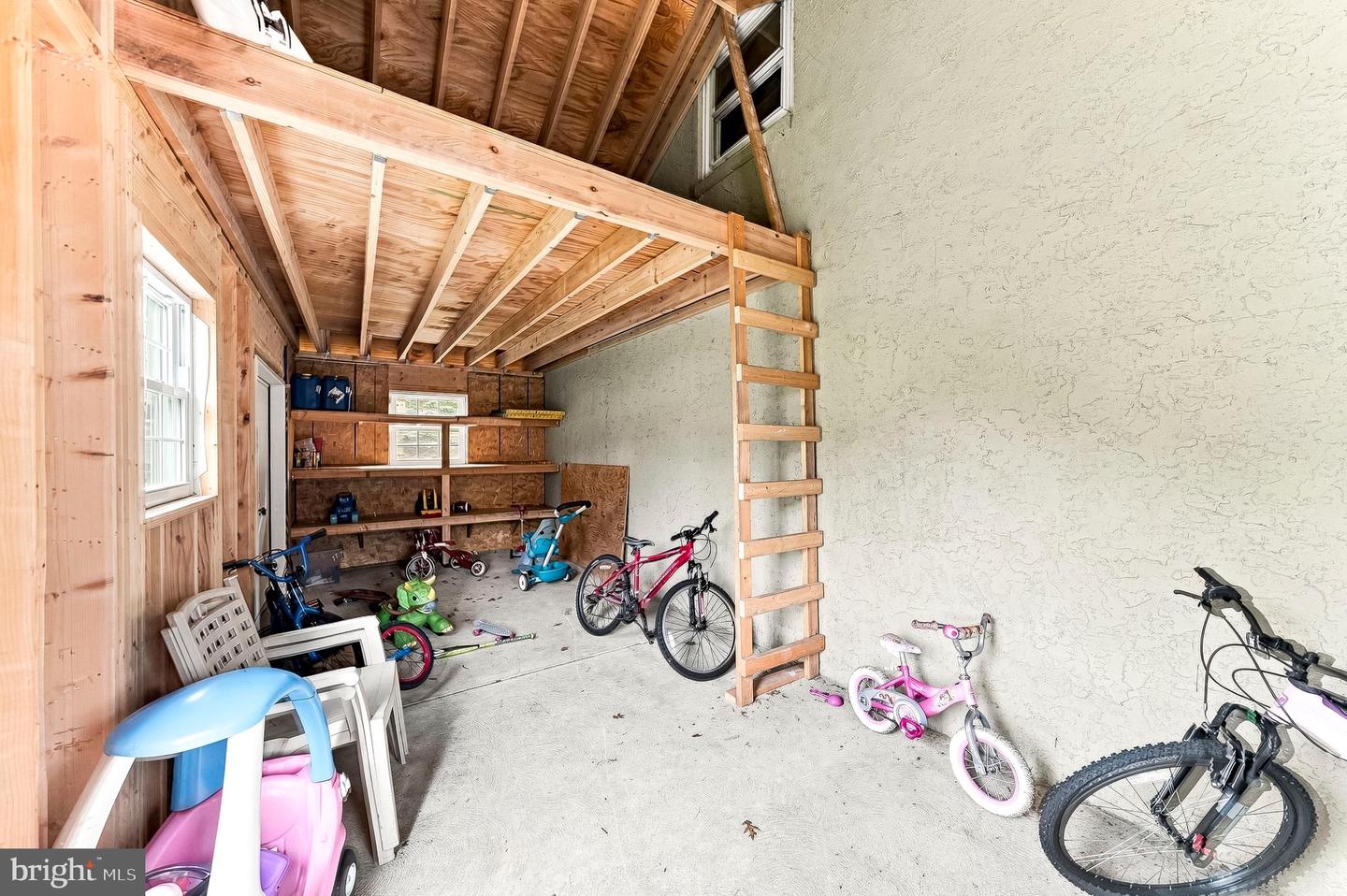 3190 Foulk Rd Property Photo 59