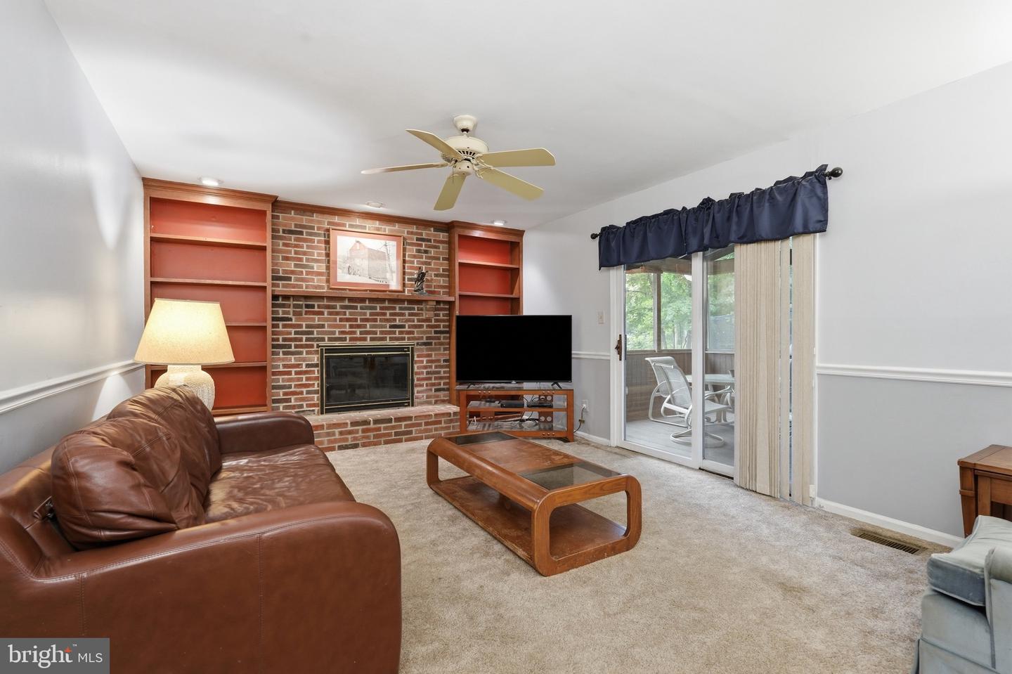 1137 Red Oak Dr Property Photo 11