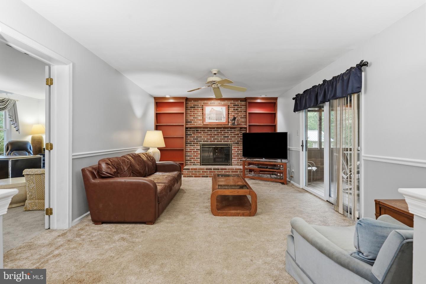 1137 Red Oak Dr Property Photo 13
