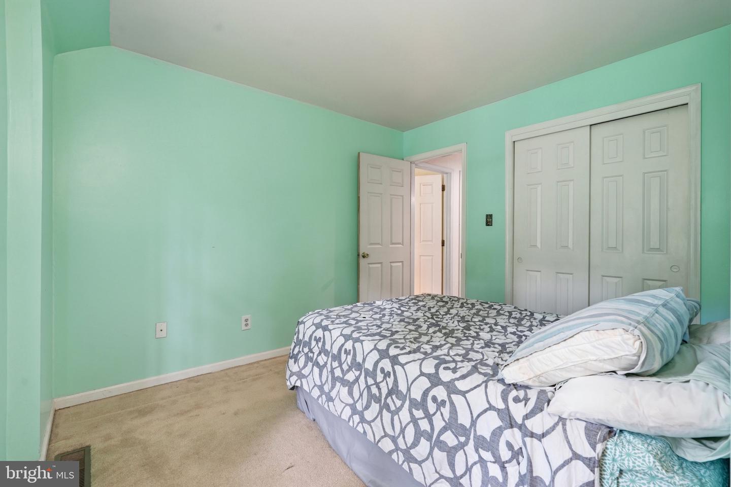 1137 Red Oak Dr Property Photo 27