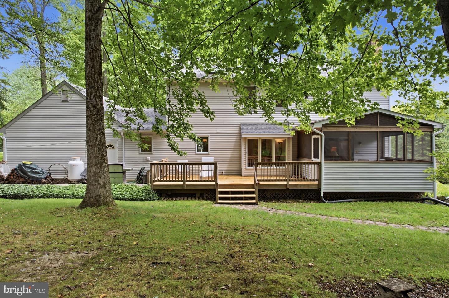 1137 Red Oak Dr Property Photo 35