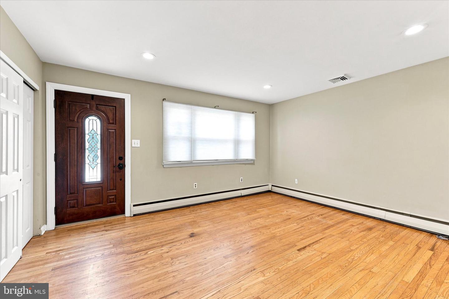 3060 Pancoast Ave Property Photo 5