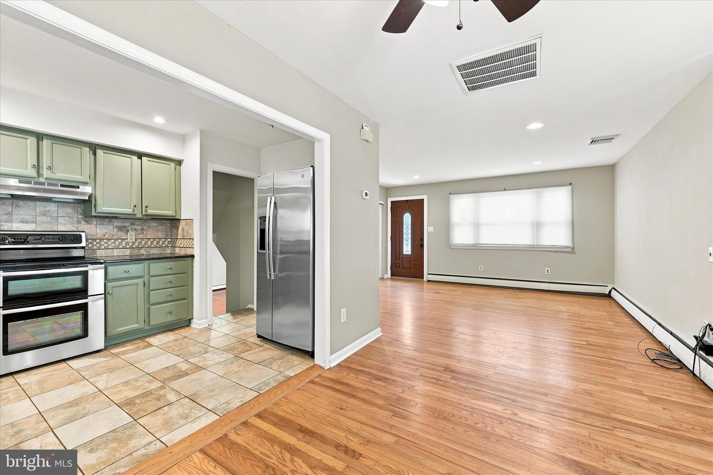 3060 Pancoast Ave Property Photo 11
