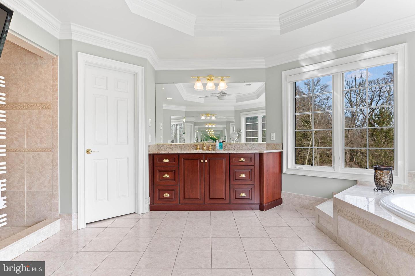 365 Arbor Cir Property Photo 37