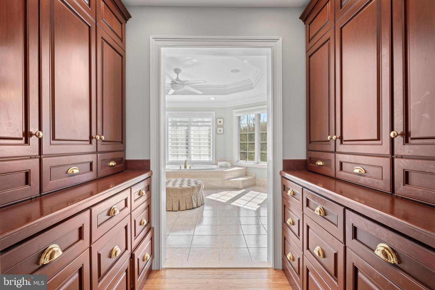 365 Arbor Cir Property Photo 39