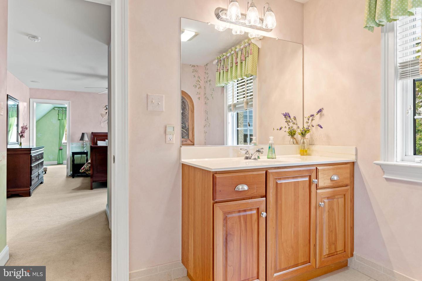 365 Arbor Cir Property Photo 47