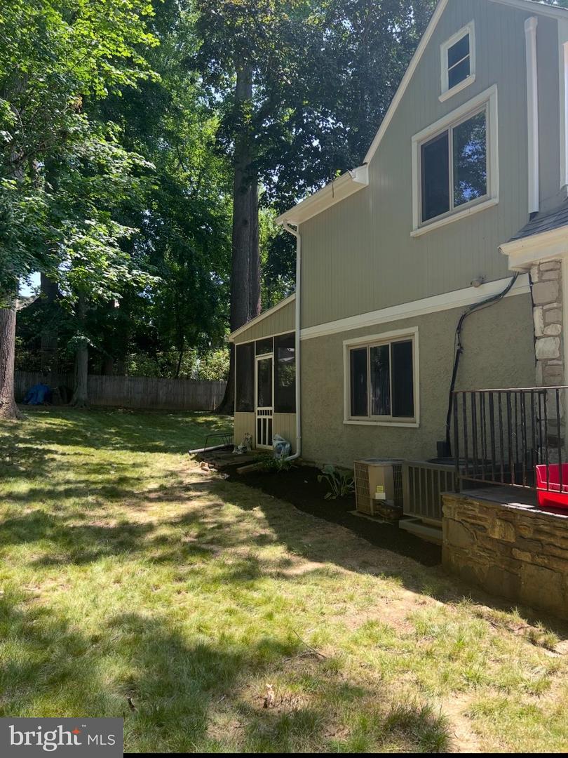 1205 Wilde Ave Property Photo 3