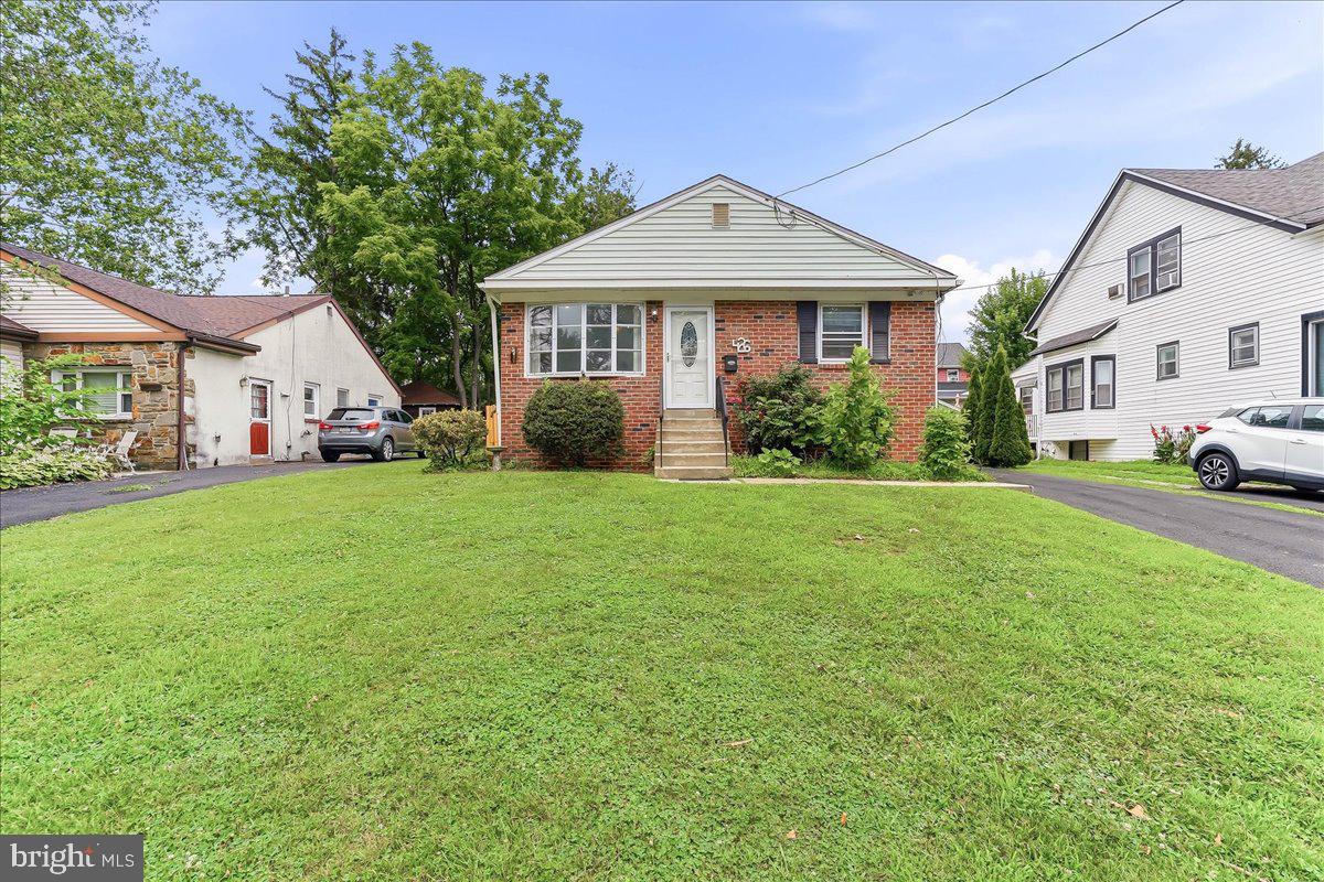 426 Sharp Ave Property Photo 1