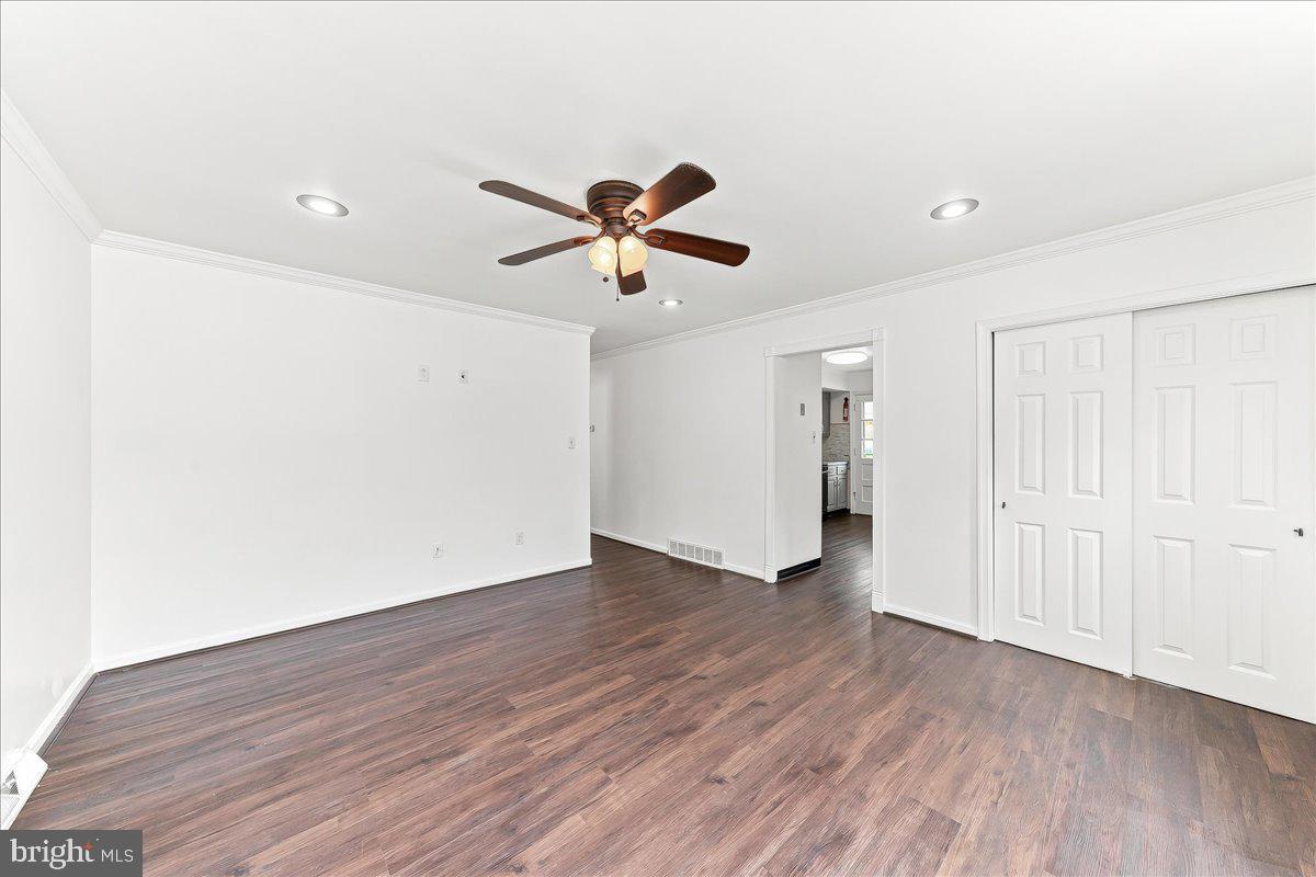 426 Sharp Ave Property Photo 6