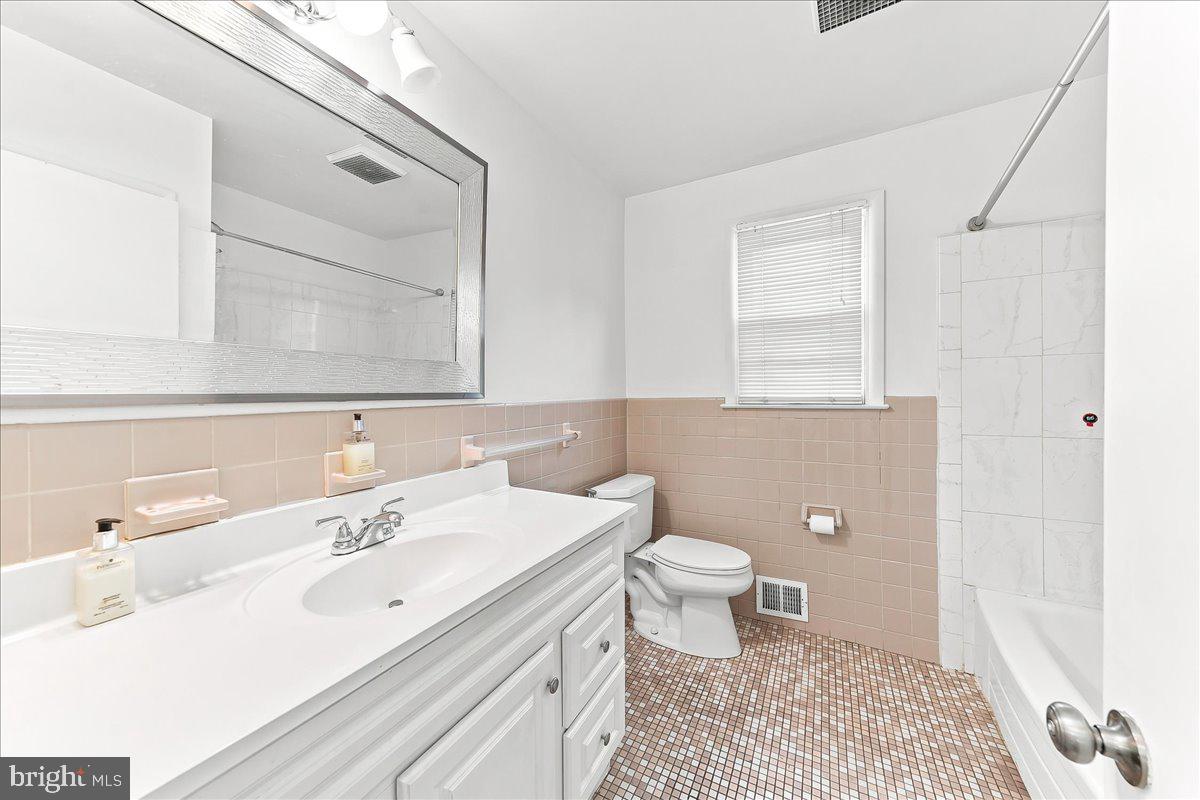426 Sharp Ave Property Photo 19