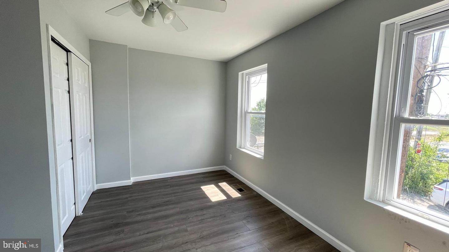 103 Thurlow St #306 Property Photo 17