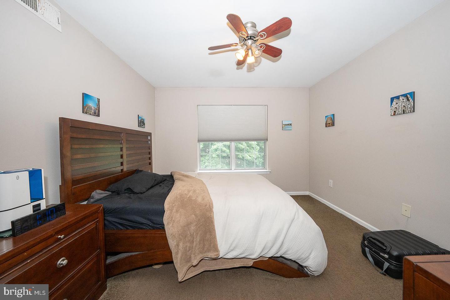 421 Derry Dr #421 Property Photo 10