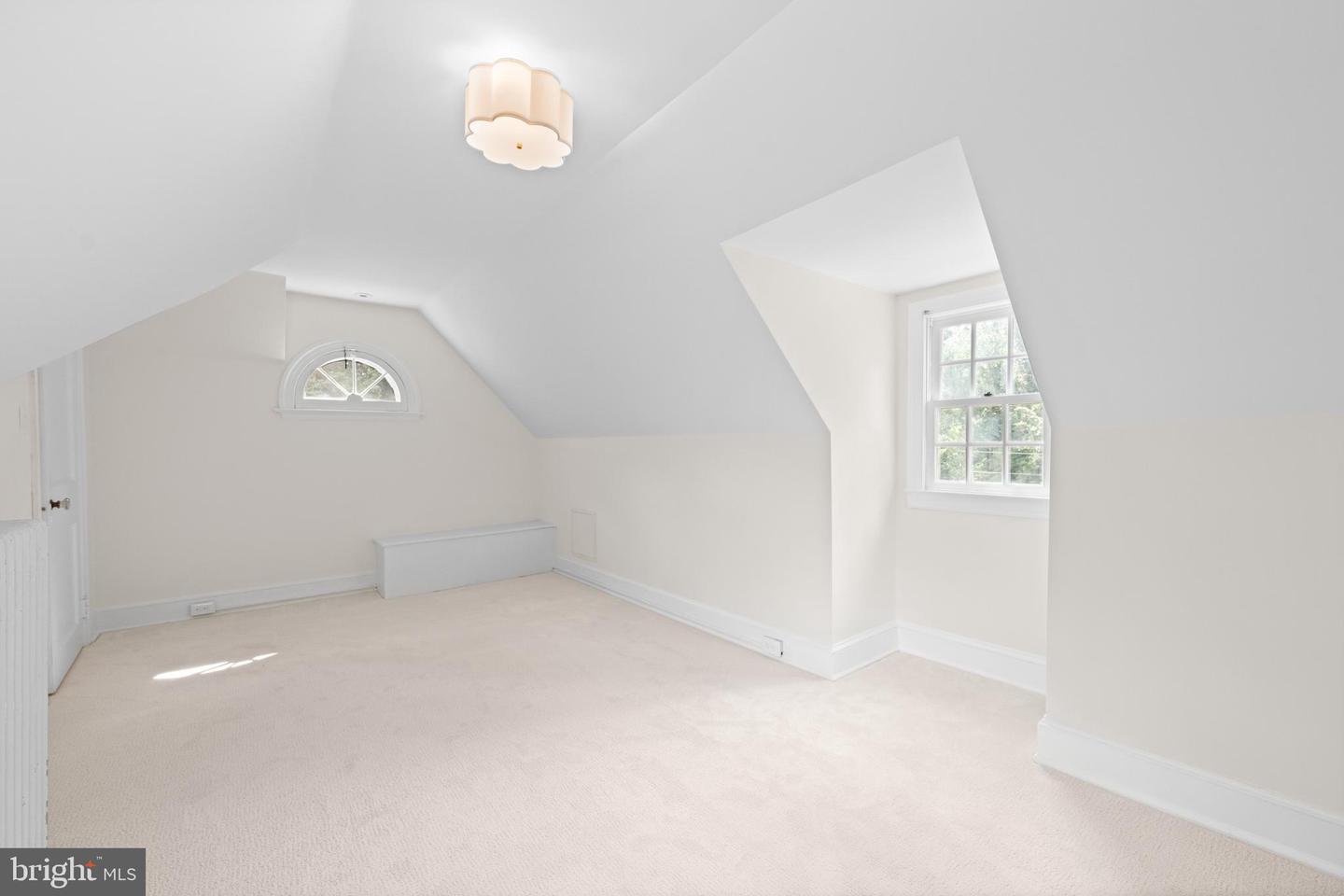 847 Lesley Rd Property Photo 59