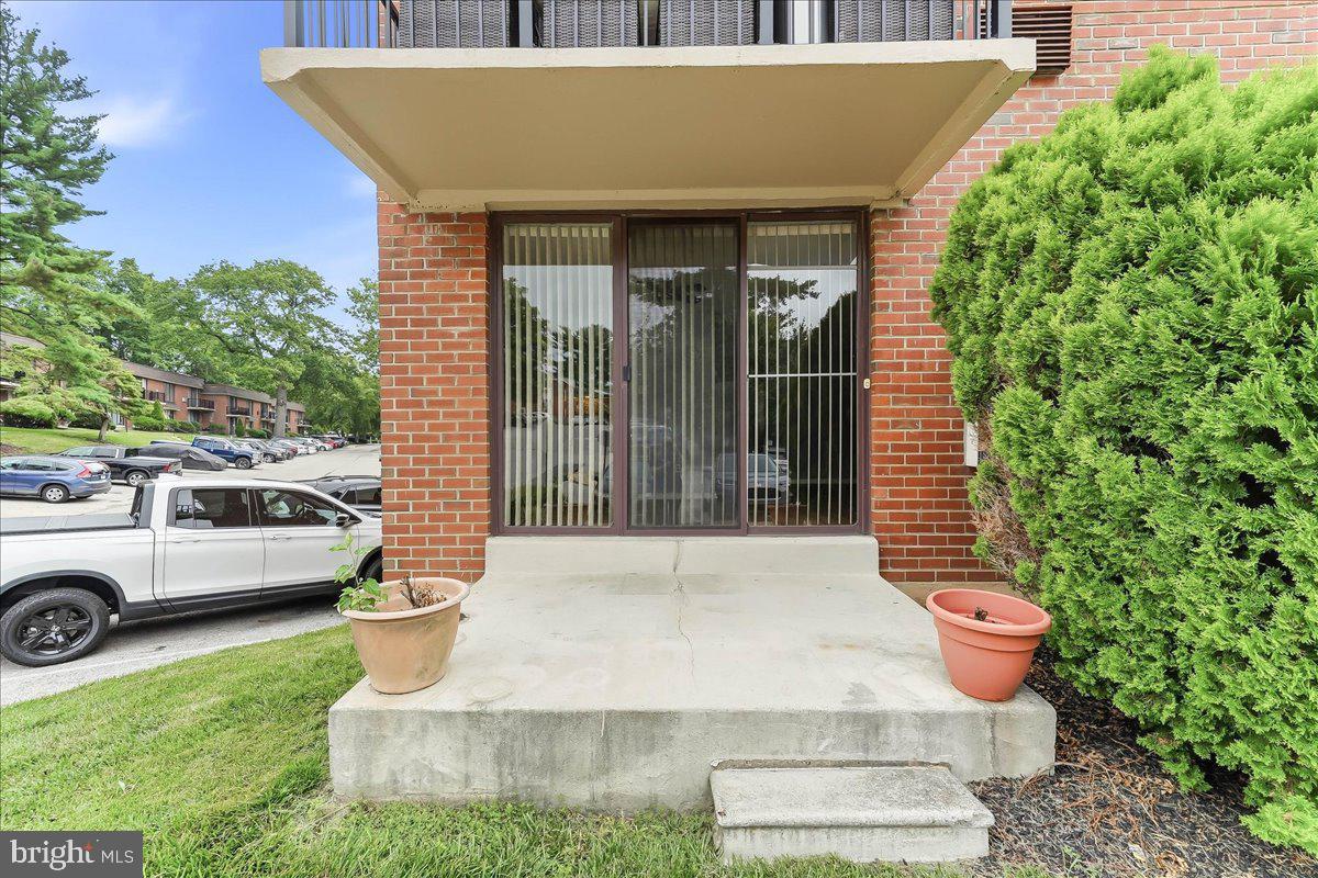 100 E Glenolden Ave Ave #d-9 Property Photo 2