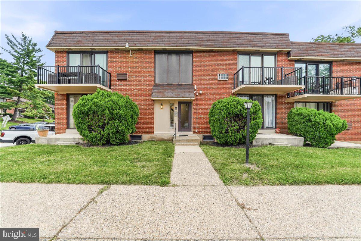 100 E Glenolden Ave Ave #d-9 Property Photo 3